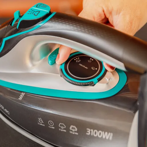 Żelazko bezprzewodowe CECOTEC IronHero 3100