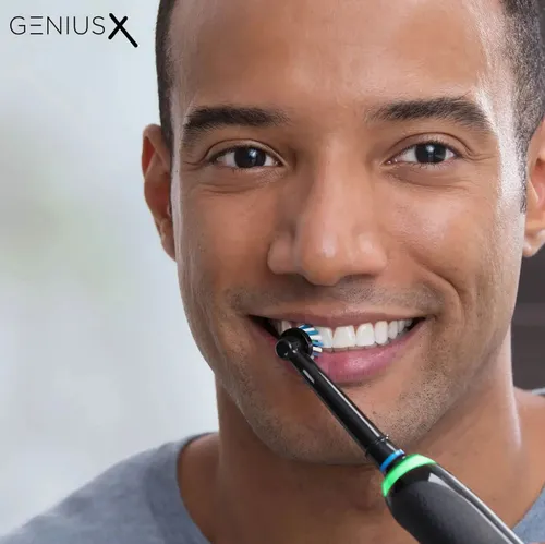 Szczoteczka rotacyjna ORAL-B Genius X Czarny