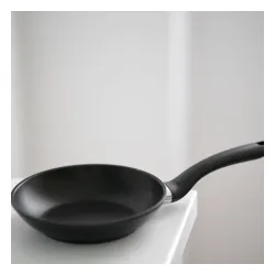 FISSLER Cenit 18 cm - patelnia nieprzywierająca