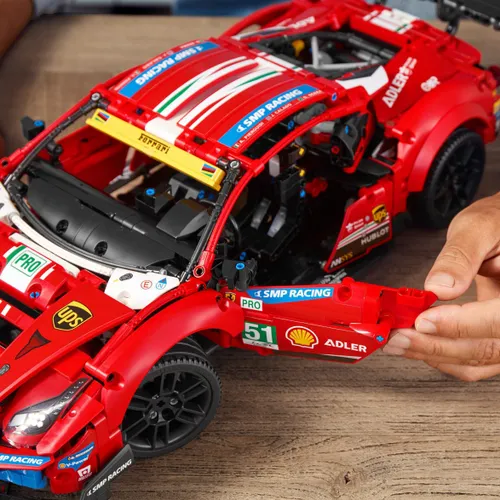 Конструктор Lego Technic Ferrari 488 GTE AF Corse #51 (42125)