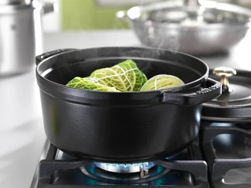 STAUB La Cocotte 3,8 l czarny - garnek żeliwny z pokrywką