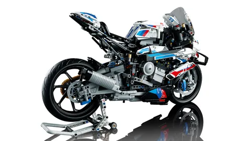 Конструктор Lego 42130 Technic - BMW M 1000 RR