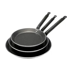 DE BUYER Choc 22 cm czarna - patelnia do naleśników nieprzywierająca