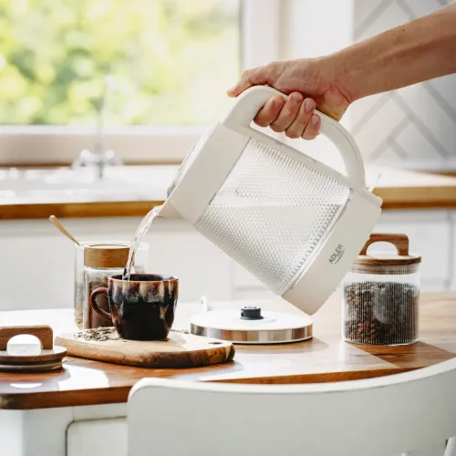 ADLER AD 1306 1,8 l - czajnik elektryczny bezprzewodowy szklany