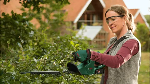Nożyce do żywopłotu BOSCH Easy HedgeCut 18V-52-13