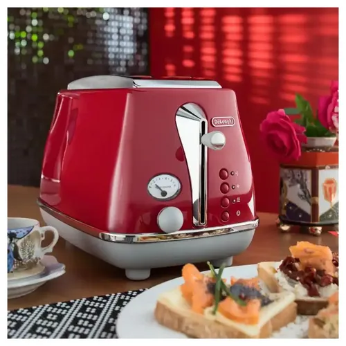 Тостер DeLonghi CTOC2103.R, красный