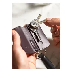 Skórzane etui na klucze Bellroy Key Cover (third edition) - deep plum