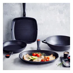 BEKA 30 cm - patelnia / wok nieprzywierający