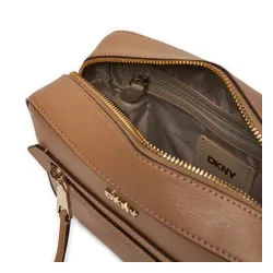 Geantă de mână DKNY R42E3E22 Maro