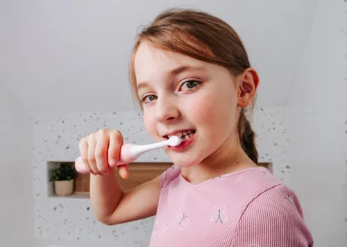 Szczoteczka soniczna CONCEPT Kids Kido Smile ZK6010 Różowy