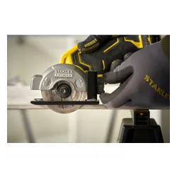 Pilarka tarczowa STANLEY Fatmax SFMCM300B-XJ akumulatorowa