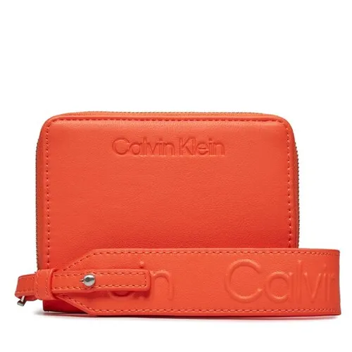 Большой женский кошелек Calvin Klein Gracie Wallet с ремешком Md K60k611387 Flame SA3