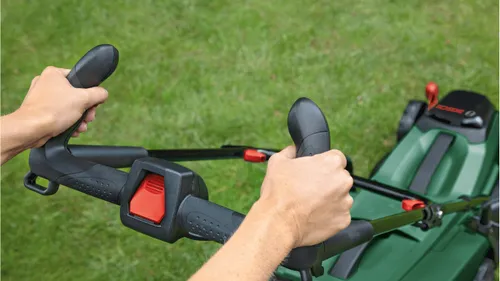 Kosiarka akumulatorowa BOSCH CityMower 18V-32-300 06008B9A0A