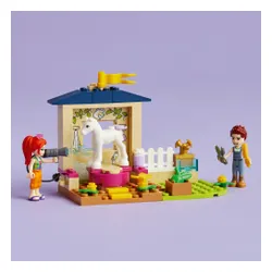 LEGO 41696 Friends Kąpiel dla kucyków w stajni