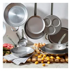 DE BUYER Mineral B Element 28 cm grafitowa - patelnia stalowa