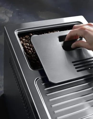 De'Longhi PrimaDonna Elite ECAM 650.55.MS