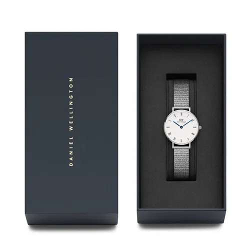 Часы Daniel Wellington Petite Roman Numerals Sterling DW00100684 Серебро