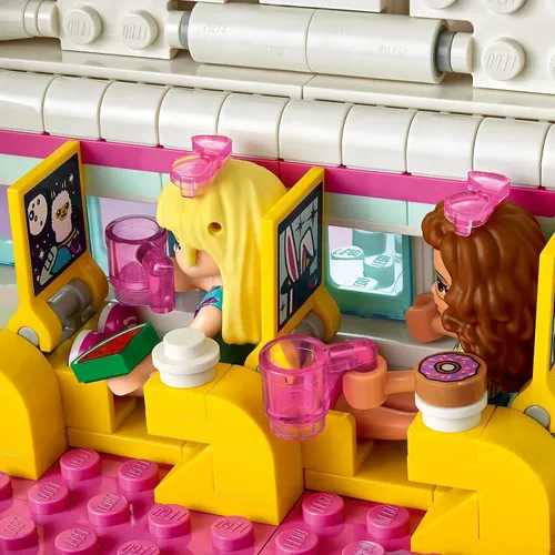 Конструктор Lego Friends самолет из города Хартлейк (41429)