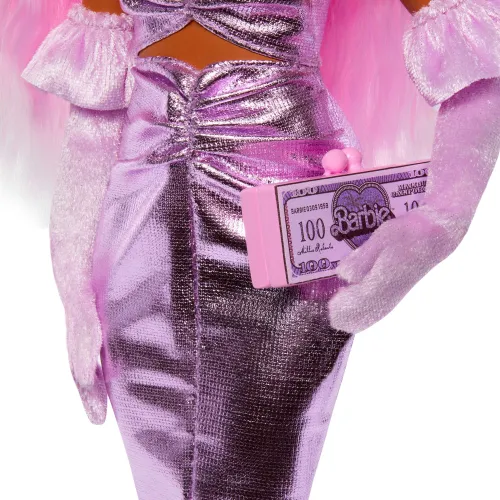 Lalka Barbie Deluxe Style Metaliczna różowa sukienka Barbiecore HYV25