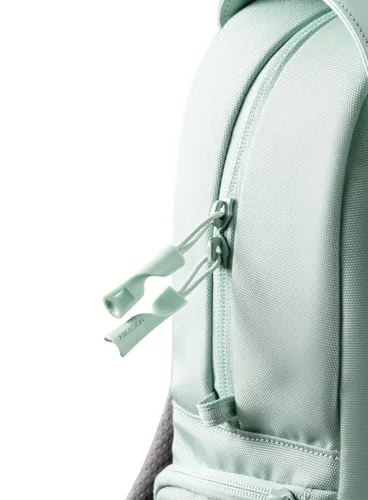 Городской противоугонный рюкзак XD Design Soft Daypack-green