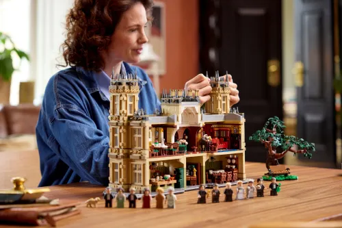 LEGO 21373 IDEAS Downton Abbey