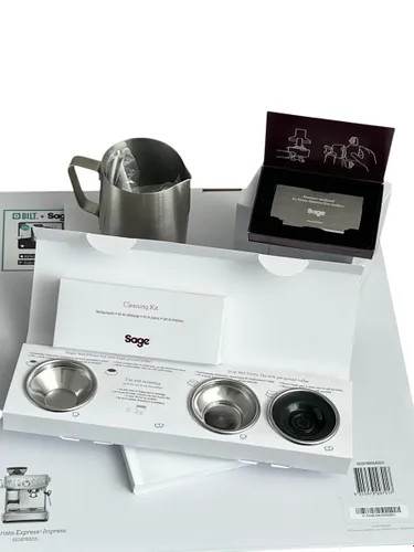 Kolbowy ekspres do kawy Sage Impress Express SES876BSS - outlet