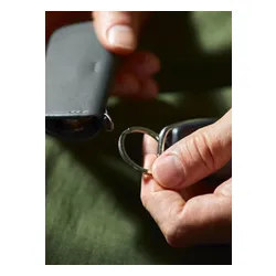 Skórzane etui na klucze Bellroy Key Cover Plus (third edition) - navy