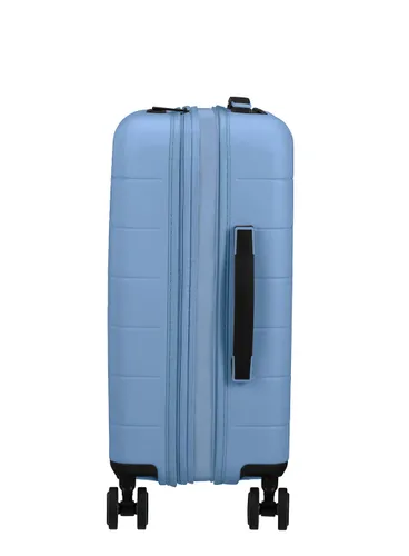 Walizka kabinowa American Tourister Novastream - pastel blue