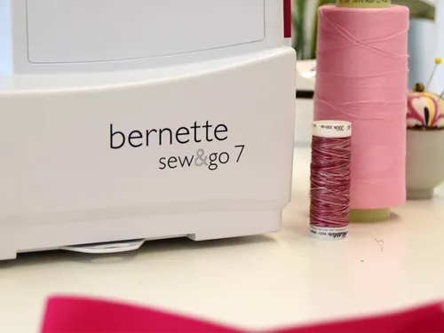 Maszyna do szycia BERNETTE Sew&Go 7