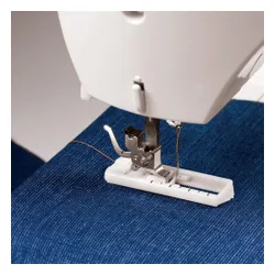 Maszyna do szycia Singer 2250