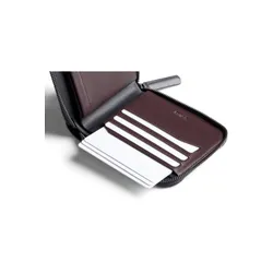 Bellroy leather Zip Wallet RFID - глубокий сливовый