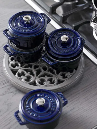 Mini garnek żeliwny okrągły STAUB MINI COCOTTE 250 ML Niebieski