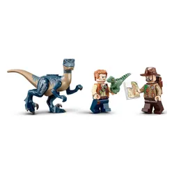 Конструктор Lego Jurassic World велоцираптор: на помощь биплану (75942)