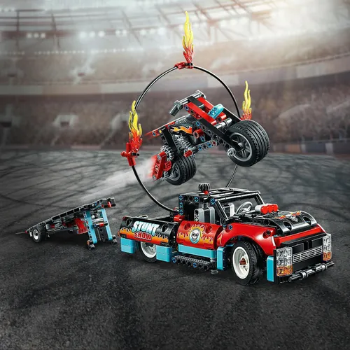 Конструктор Lego Technic фургон и трюк мотоцикл (42106)