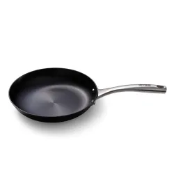 SKOTTSBERG Cast Iron 24 cm - patelnia żeliwna na ognisko nieprzywierająca