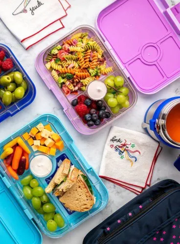 Yumbox Panino-FİFİ pink / Paris'in orta dikdörtgen öğle yemeği kutusu bir tepsi