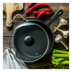 Patelnia żeliwna z pokrywką MAYSTERNYA IRON 24 cm