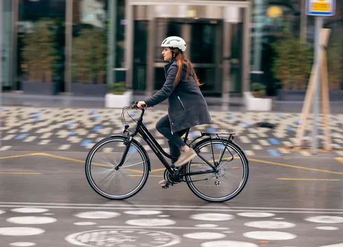Kask rowerowy LAZER CityZen KinetiCore Biały Miejski (rozmiar XL)