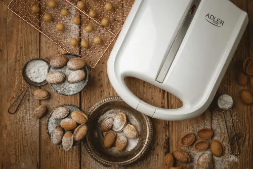 ADLER Orzeszek biały - opiekacz do orzeszków i ciastek