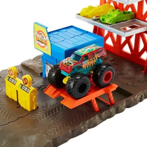 Hot Wheels Tor samochodowy Demolka na stacji (HFB12)