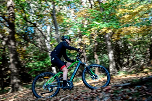 Kask rowerowy URBAN PRIME UP-HLM-EBK-BG Czarno-zielony MTB (rozmiar L) + Magnetyczne okulary przeciwsłoneczne