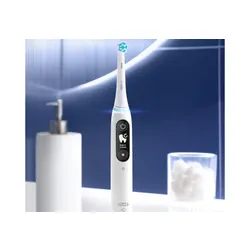 Oral-B ıO Serisi 6 Beyaz Elektrikli Diş Fırçası