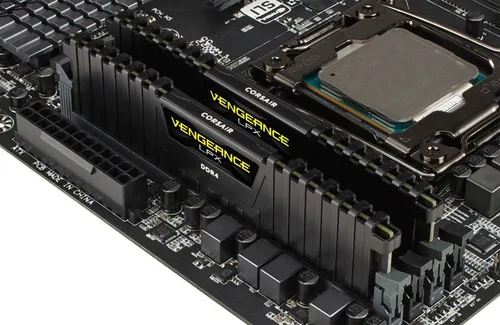 Pamięć Corsair Vengeance LPX, DDR4, 16 GB, 2933MHz, CL16 (CMK16GX4M2Z2933C16)