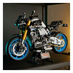 Конструктор Lego Technic Yamaha MT-10 SP (42159)