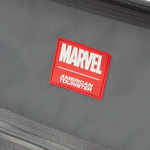 Walizka kabinowa American Tourister Wavebreaker - Marvel logo