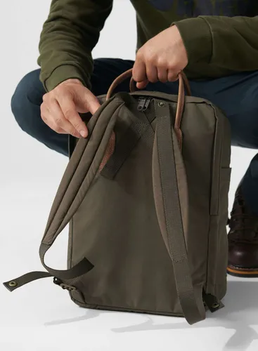 Sırt Çantası Fjallraven Kanken No. 2 dizüstü bilgisayar 15-koyu zeytin