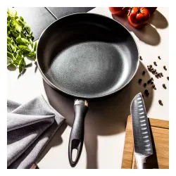 TESCOMA Presto 28 cm czarna - patelnia nieprzywierająca