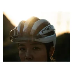 Kask rowerowy MET Trenta 3K Carbon MIPS white glossy - M