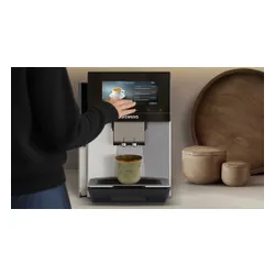 Автоматическая кофемашина Siemens EQ900 iAroma TQ923EZ3 холодный кофе