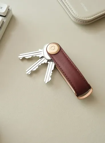 Skórzane etui na klucze Orbitkey Key Organiser Leather - wine